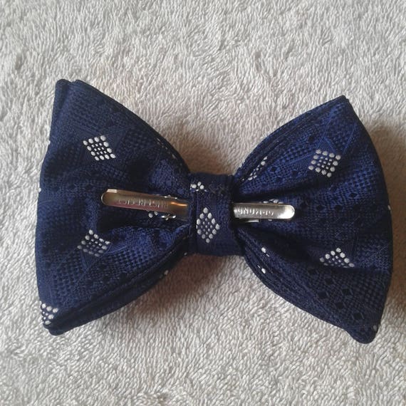 Vintage ORMOND Blue Geometric Designed BOW TIE - image 2