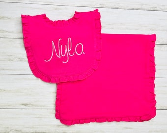 Monogram Bib & Burp Cloth Set/Personalized Baby Bib and Burp Cloth Set/Embroidered Baby Bib and Burp Cloth Set