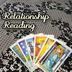 Leitura de Relacionamento (Tarot, Lenormand ou Oráculo)
