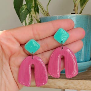 Bold Color Block Polymer Clay Earrings – Pink Arch Dangles with Mint Green Studs – Lightweight Statement Earrings – Modern Handmade Jewelry