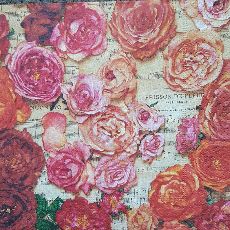 4 X Single Paper Napkins Beautiful Roses French Design Beautiful Napkins Lunch Napkins Party Napkins Crafts Supply La Rosa Handcraft