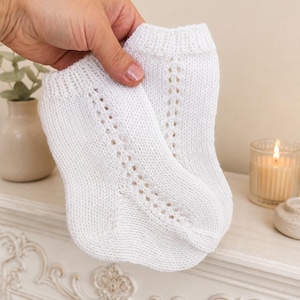 Baby Socks Knitting Pattern | Seamless Toddler Socks
