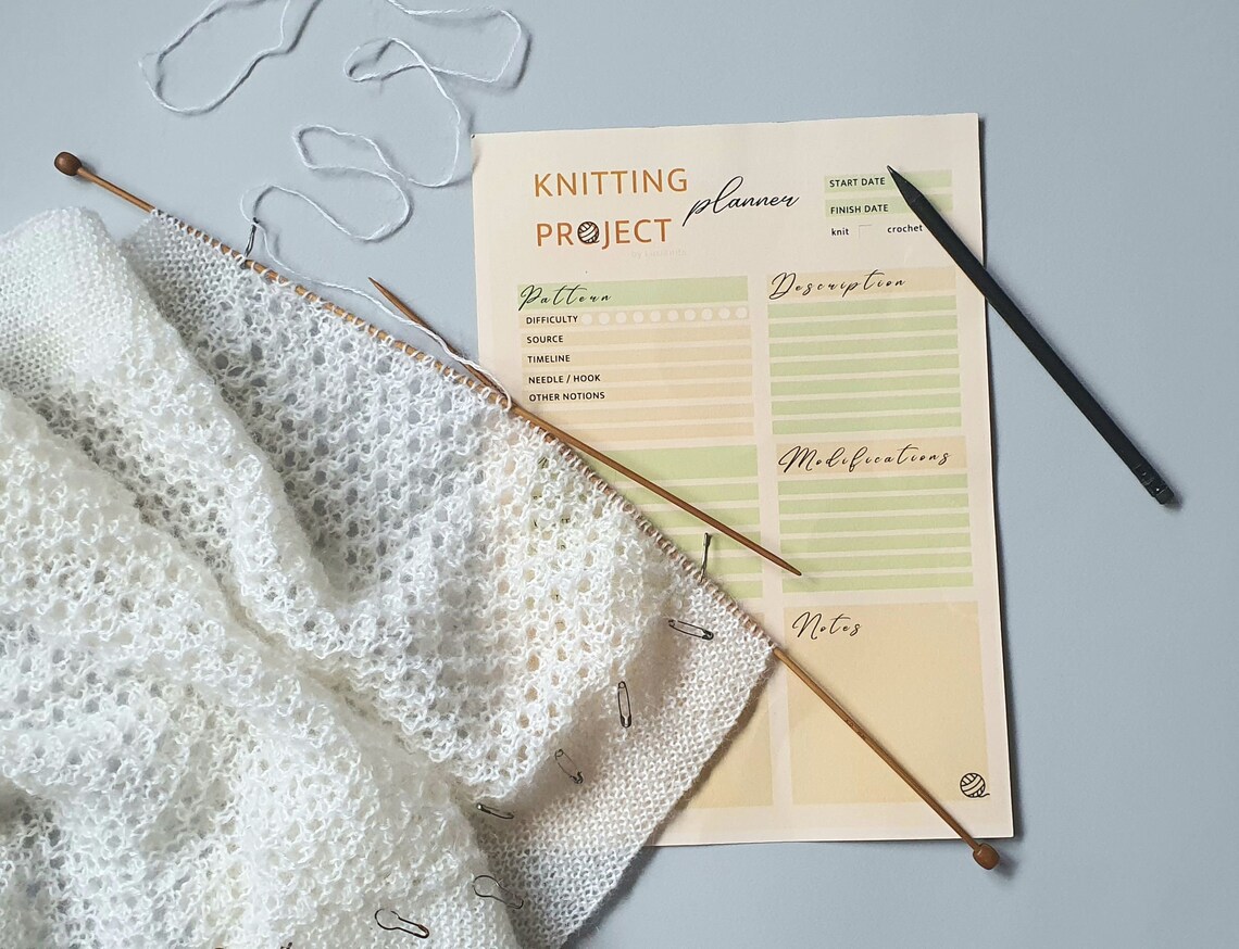 Knitting Project Planner. Knitting Journal Template With Graph Paper Sheet for Knitters, Hand
