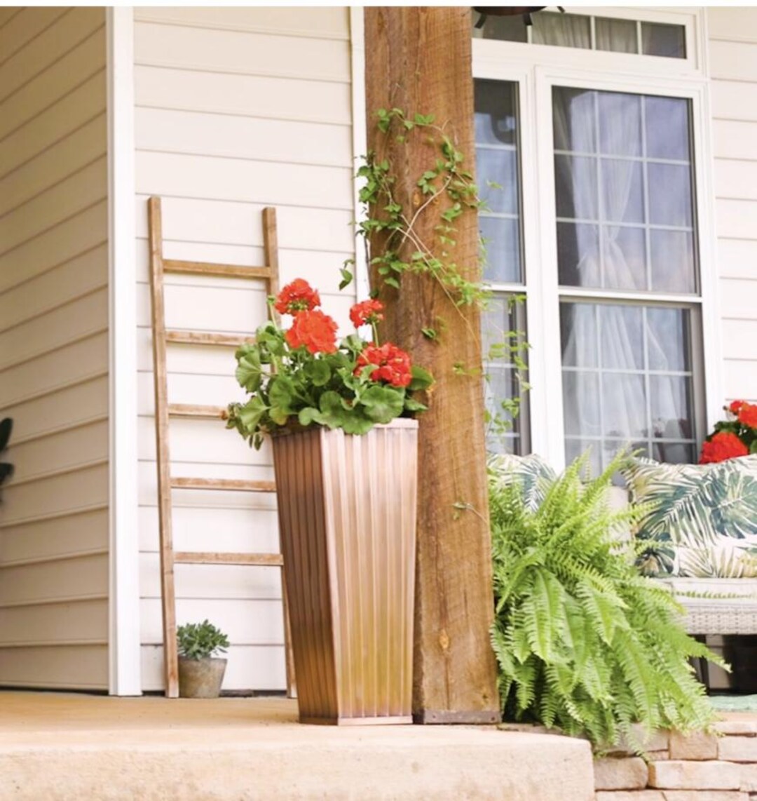 Jardinera de metal alta de cobre antiguo de H Potter: decoración para  interiores y exteriores para la entrada y la puerta de entrada, reliquia,  ..., image size:1080x1142