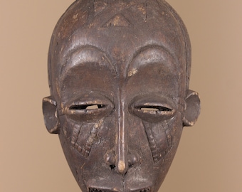 African Art - Chokwe Mask