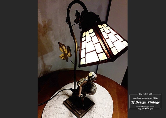 Tiffany style table lamp, Tiffany lamp with figure, Table Tiffany lamp, Tiffany desk lamp, Small tiffany table lamp, Tiffany lamp replica Tiffany style table lamp, Tiffany lamp with figure, Table Tiffany lamp, Tiffany desk lamp, Small tiffany table lamp, Tiffany lamp replica
