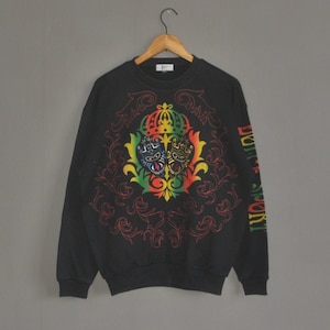 Vintage Dolce Sport 1990s sweatshirt size S-M / 1990s Fashion Style Sweater / Pullover / Embroidered royalty Style streetwear crewneck