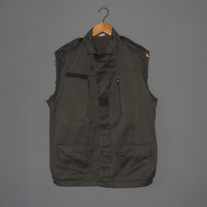 Vintage 80s FRENCH Army Vetifler sleeveless Jacket size Medium / 1980s 1990s Military Outdoor Chore Work Khaki HBT Olive Air force Pullover