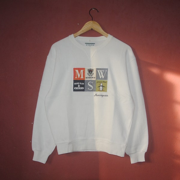 Vintage Munsingwear Grand Slam Penguin 1990s Sweatshirt Small / Medium / 1990s Mod casual Sweater / Jumper / Pullover / Crewneck