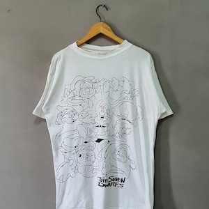 Vintage The Seven Dwarfs Disney T shirt size Medium / 90s  Anime Cartoon Walt Disney Graphic Novelty Gray tee