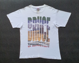 Vintage 1996 OASIS Knebworth Concert T Shirt X-large / 90s
