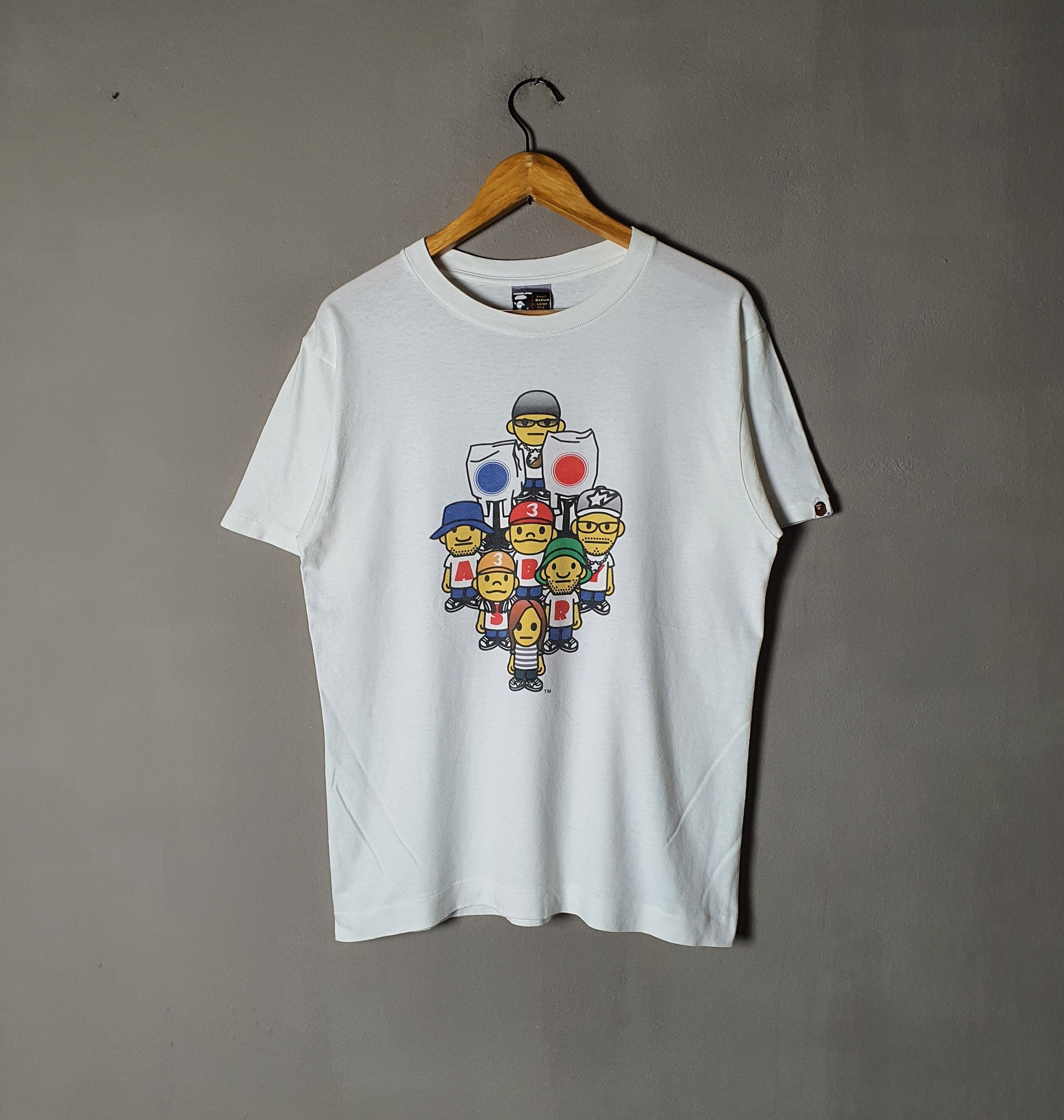 Vintage 2002 BATHING APE Bape Heads Show T Shirt Size Medium Vintage 2002 BATHING APE Bape Heads Show T Shirt Size Medium