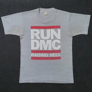 Vintage 1986 RUN DMC Raising Hell Tour T shirt size XS-S / Rare 80S Gangsta hip hop rapper Def Jam 1980s Rap tee / Screen Star Label
