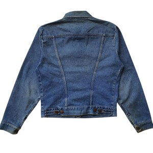 Vintage 70s WRANGLER 14 oz Denim Jacket size 38/M / 1970s Wrangler USA Trucker Biker Grunge Faded jeans Distressed Thrashed Western Jacket image 2