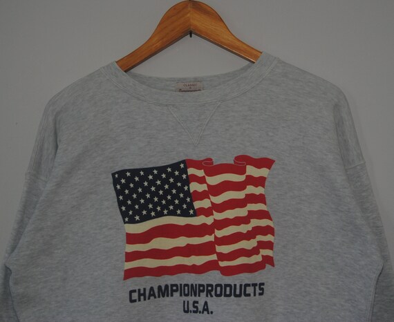 Vintage CHAMPION 1990s USA Flag sweatshirt size M… - image 3