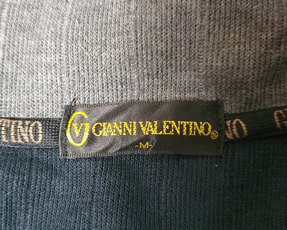 Vintage Gianni Valentino 1990s sweatshirt size Sm… - image 4