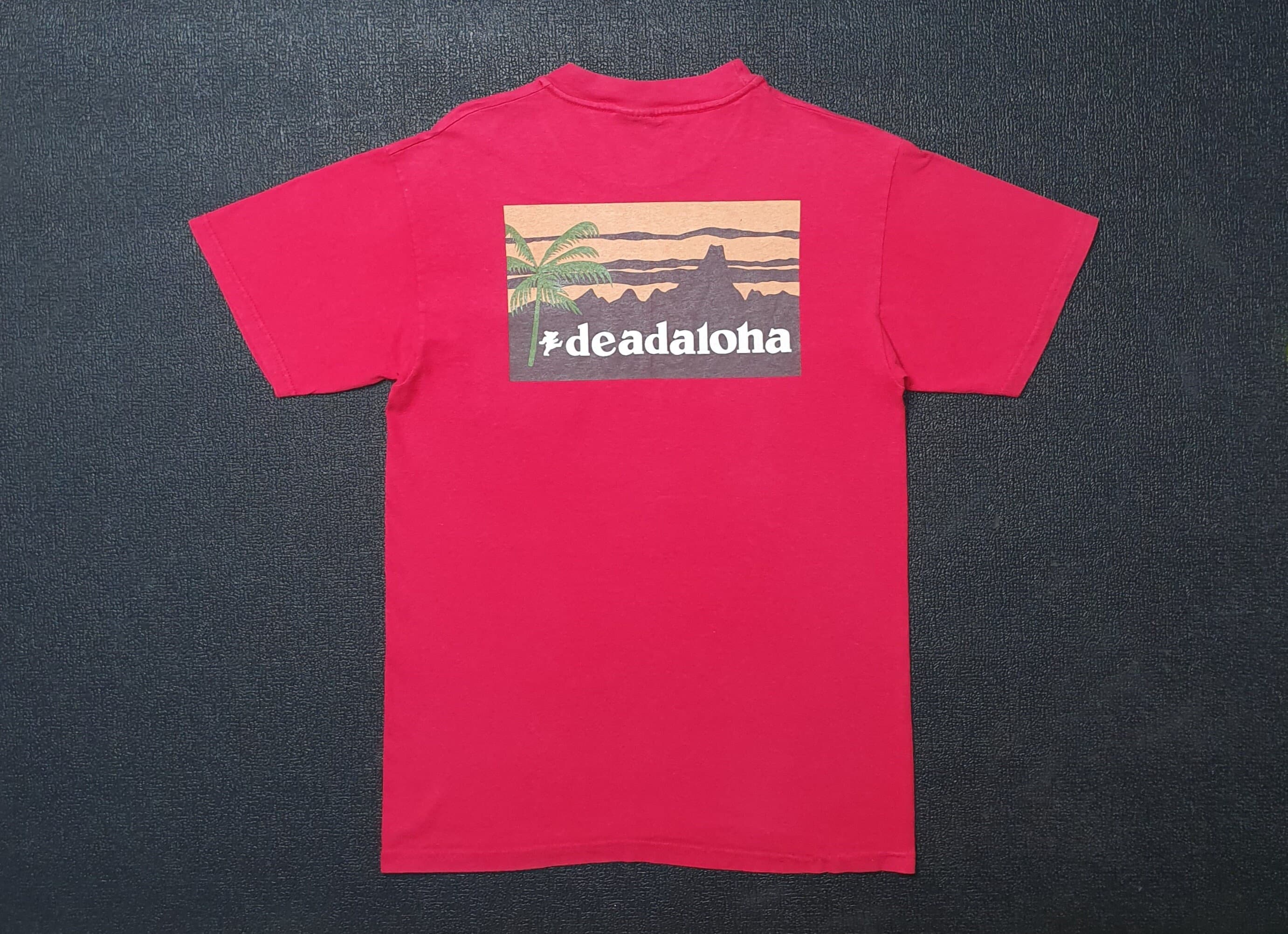 Vintage 90s DEADALOHA Grateful Dead T Shirt Size Medium / Rare 