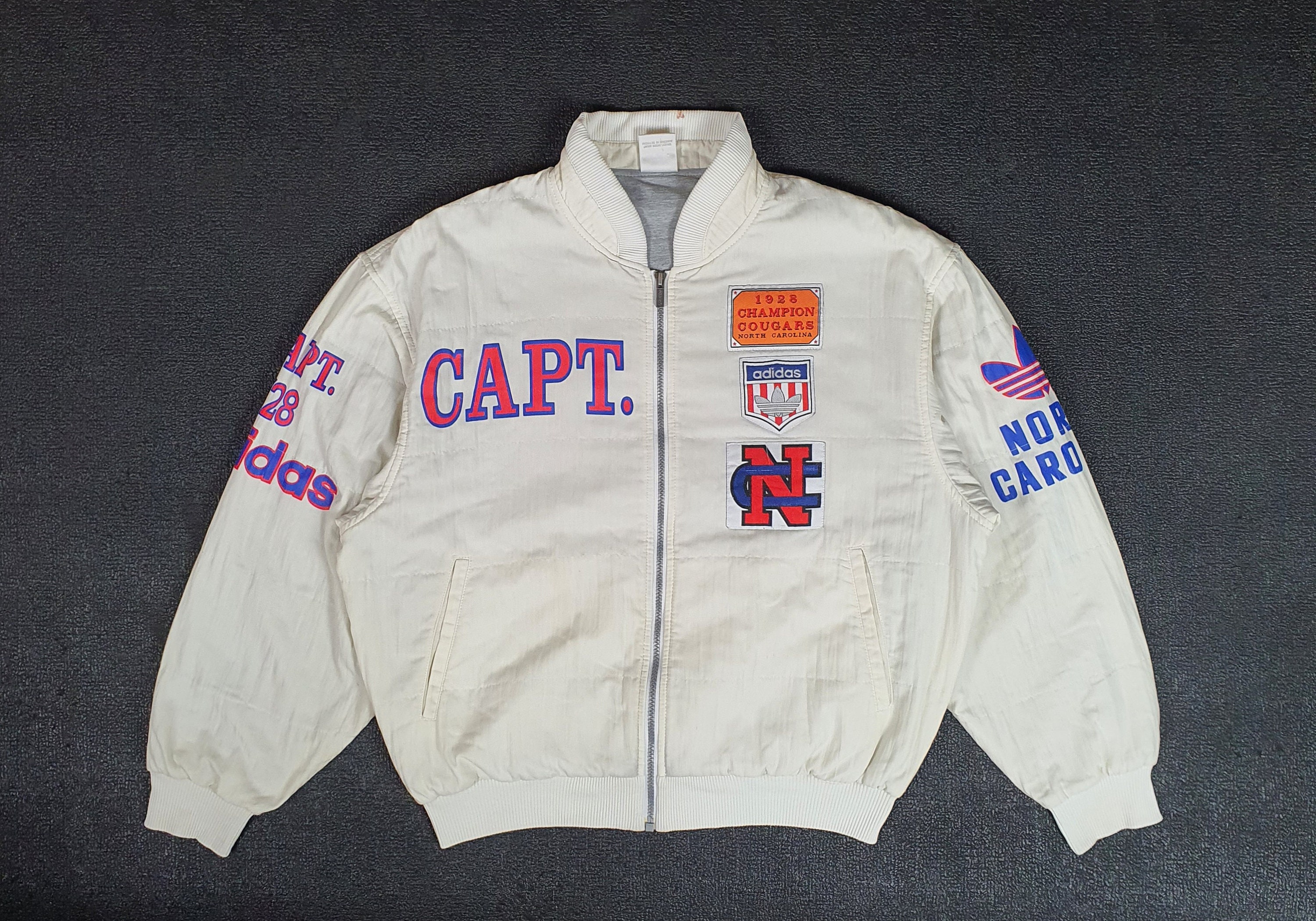 ジャケット・アウター 90supremestreethiphoplevistussychampion il_fullxfull.5746196123_2fsp.jpg