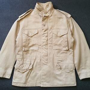Vintage ALPHA INDUSTRIES Field Jacket OG-107 size M / 80s 90s 1990s Military WW2 Style Beige Khaki Army Coat Field Winter Scovill Jacket