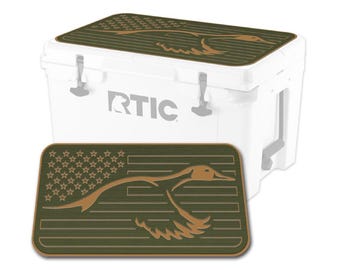 RTIC 65 Cooler Pad – SeaDek EVA Foam 6mm Dual Layer Non Slip Marine Mat | Peel & Stick Comfort Pad | US Flag Duck Design Og/T
