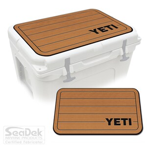 Yeti Roadie 60 Cooler Pad – SeaDek Eva Foam Mat, Peel & Stick Non Slip Pad, Dual Layer Comfort Pad, YETI Teak Right Design T/B, Made in USA bild 4