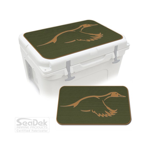 RTIC Cooler Pad – SeaDek EVA Foam 6mm Dual Layer Non Slip Marine Mat | Peel & Stick Comfort Pad | Duck Solo OG/T Design | Fits Select Models