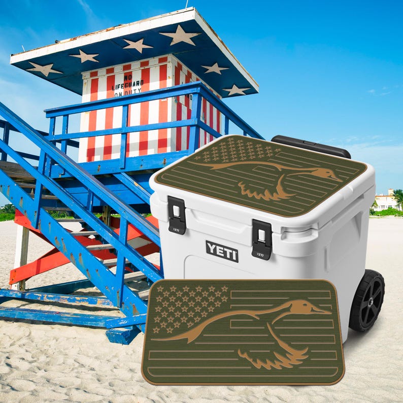SeaDek Cooler Pad YETI Roadie 60  US Flag Duck OG/T