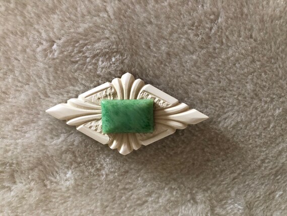 Art deco diamond shaped brooch with faux jade 193… - image 8