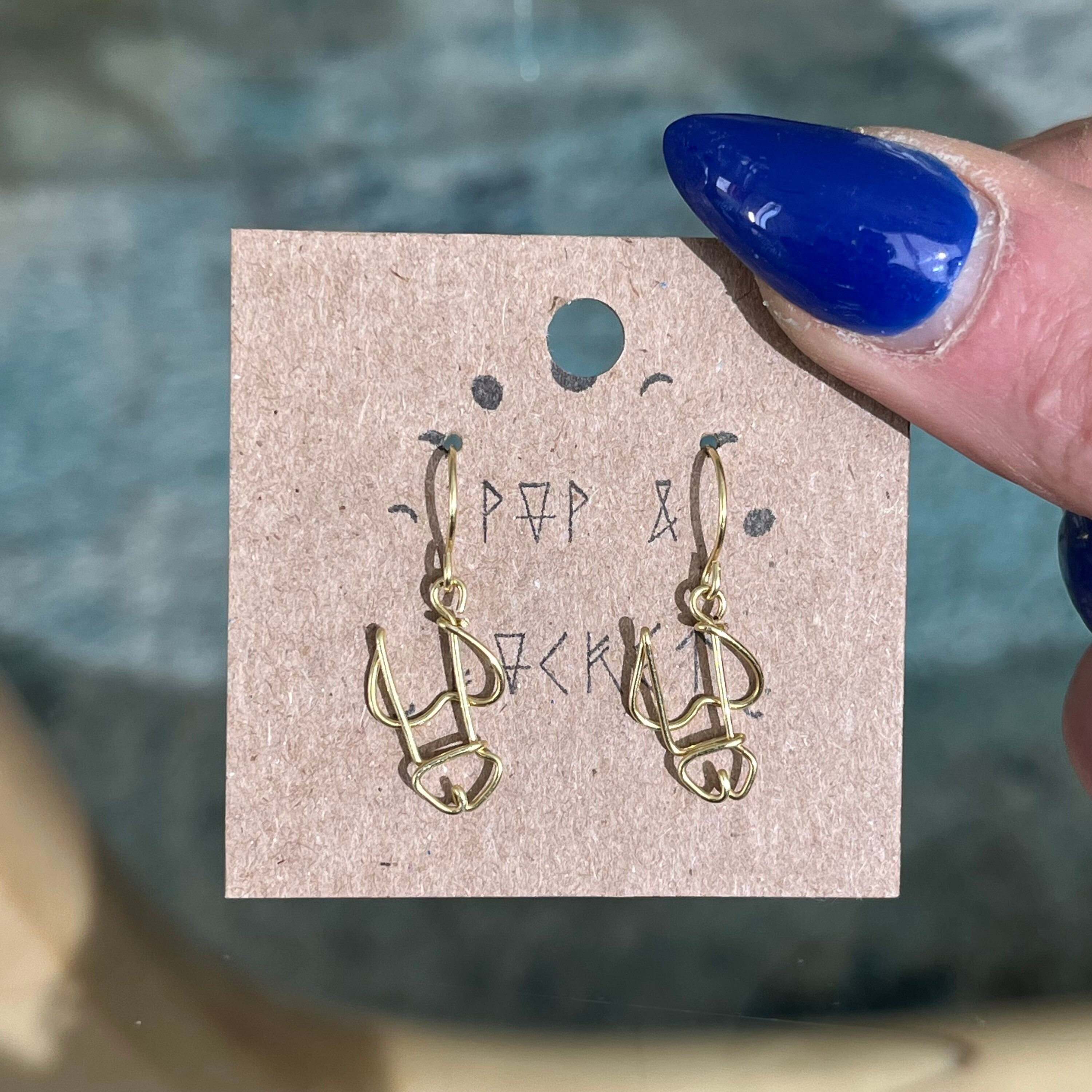 手作りの性器ピアス、ニッケルフリー真鍮、膣ロードクロサイト