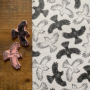 Rubber stamp | bird | hand carved stamp | mounted or unmounted | bird illustration | animal design | set of 2