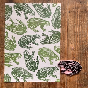 Rubber stamp | frog  | hand carved stamp | mounted or unmounted | frog stamp |  illustration | animal design | spring stamp