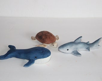 Fondant Whale Shark and Turtle Cake Decoration