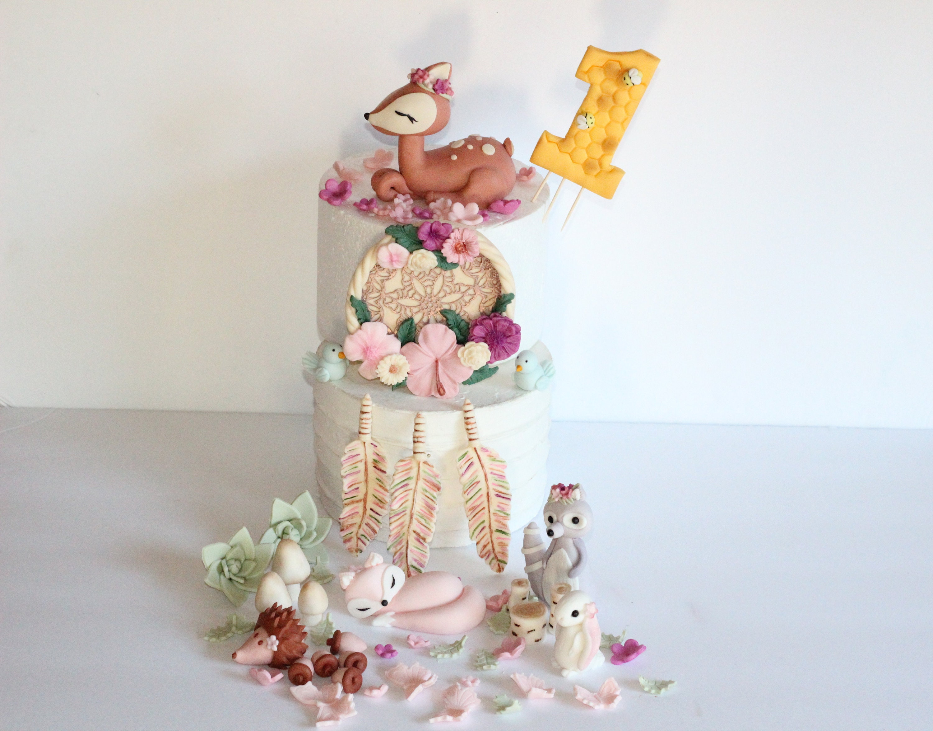 Fondant Large Deer Dream Catcher Boho Cake Decoration Girly Colors