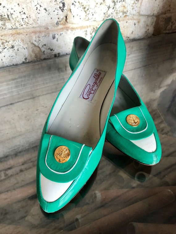 VINTAGE shoes flats 1980s Pappagallo Green leather