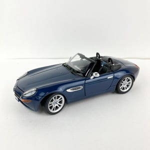Maisto BMW Z8 Convertible 1:18 Die Cast Model