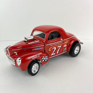 Road Signature 1941 Willys Dragster Die Cast Model Car