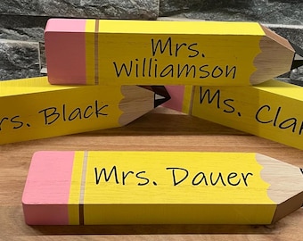 Pencil Desk Name - Teacher appreciation gift - Personalized Name - Pencil desk plaque plate - Personalized Gift for Educators