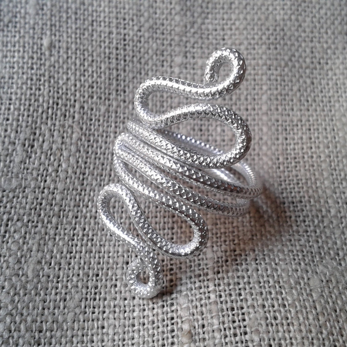 Aluminum jewelry best sale