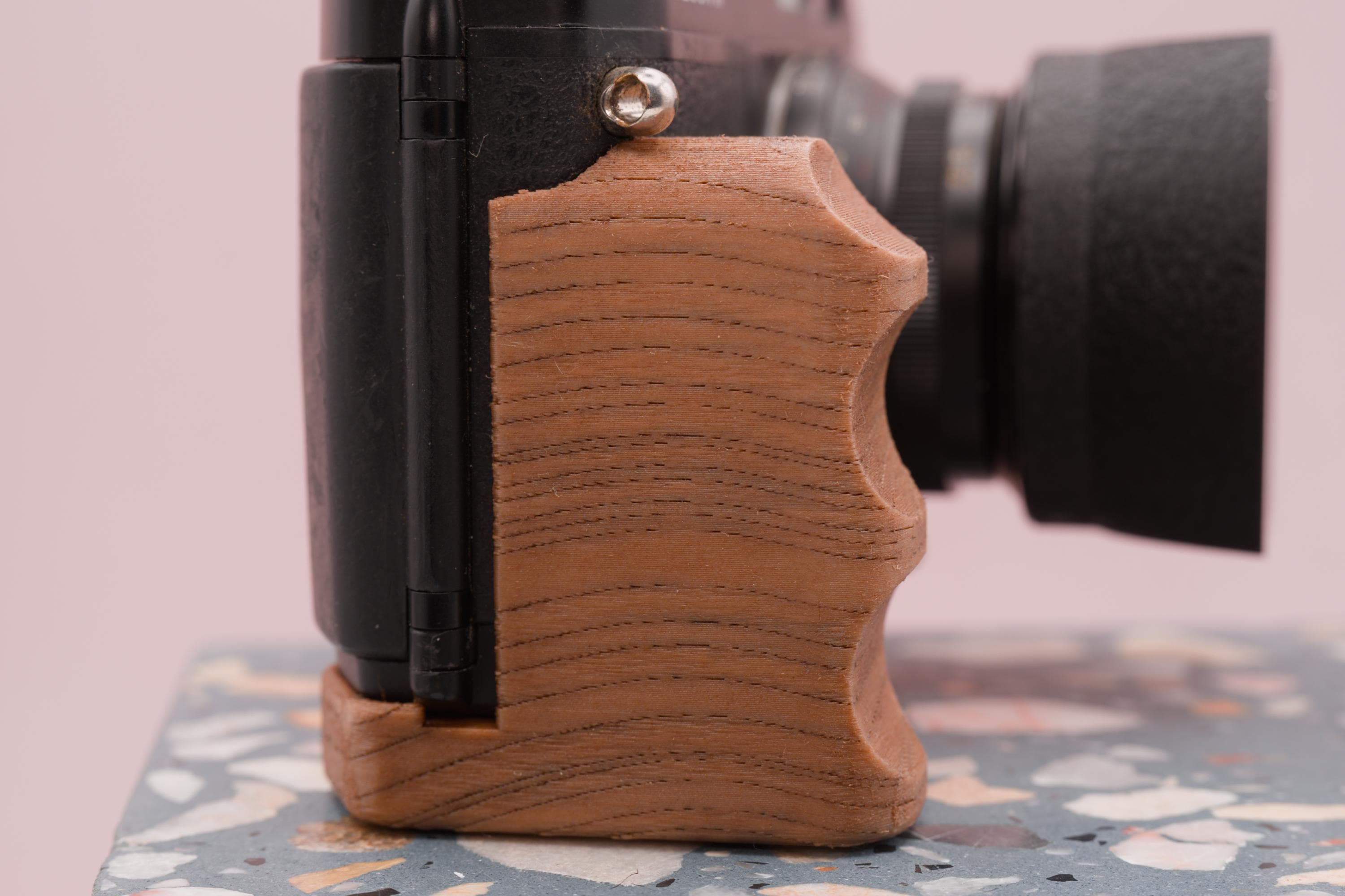 Voigtländer Grip Compatible With Bessa R/L/T Series Cameras | 3D
