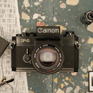 Canon F-1 F1 F1N F-1N Waist Level Viewfinder with Magnifying Biconvex Focus Lens