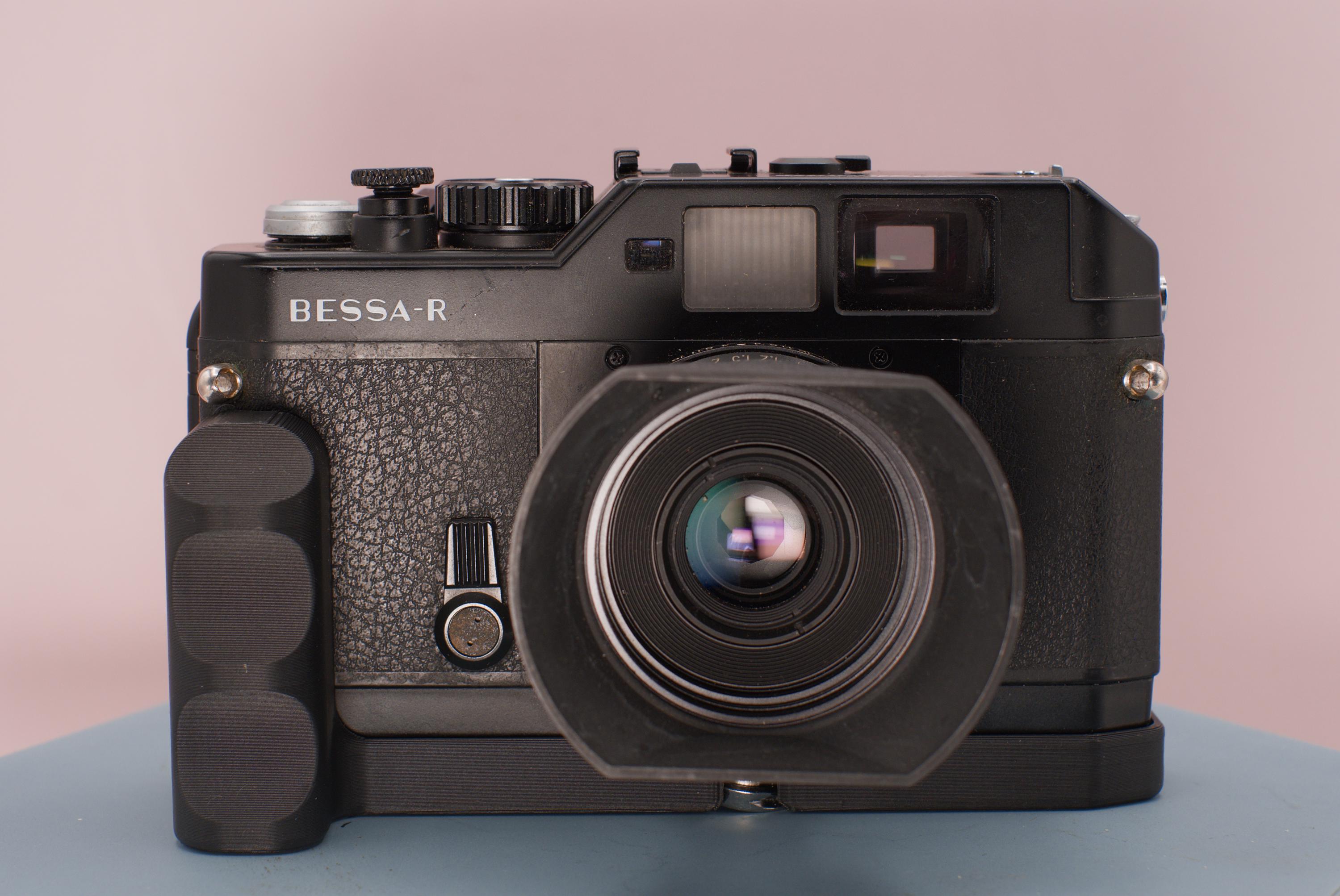 Voigtländer Grip Compatible With Bessa R/L/T Series Cameras | 3D