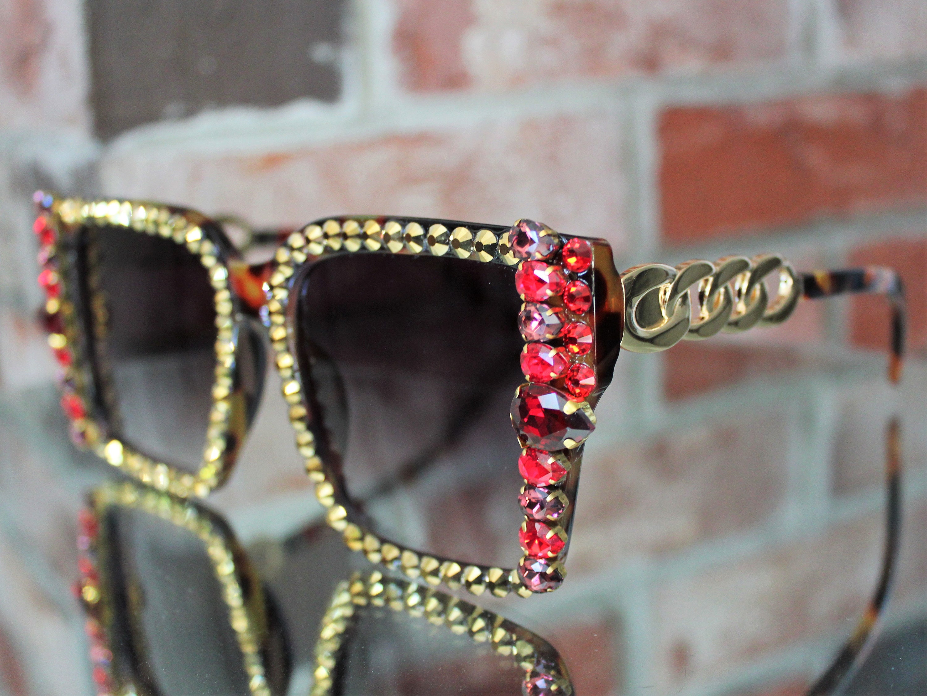 MOODY - Oversized Square Sunglasses With Gold Rhinestones 