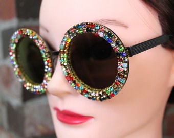 DOUBLE TROUBLE - Oversized Circle Sunglasses w Colorful Crystal Gems w Mirror Lens - Stylish Rhinestone Sunglass w Vintage & Retro Vibe