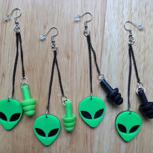 Green & Black Alien Earplug Earrings - Earring with Ear Plugs - Bass Festival Jewelry - Multipurpose Hearing Protection - Misophonia