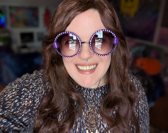 Solvari Bonita1 Purple Floral Rhinestone Retro Sunglasses  display picture 2
