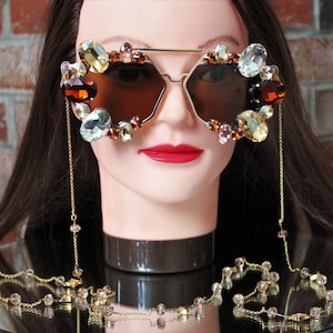SEPIA - Neutral Colored Aviator Sunglasses with Extra Long Glasses Chain - Oversized Geometric Aviators - Sunglass w Faceted Crystal Gems