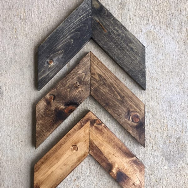 Arte de pared Chevron de 3 piezas, Decoración rústica única del hogar, Madera, Chevron de madera, Flecha de madera colgante (3 piezas)