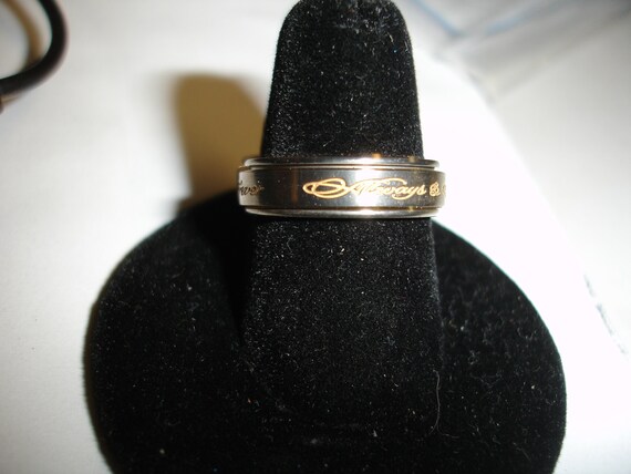 filigree sapphire ring
