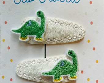 Dinosaur hair clips, embroidered hair clips for girls, adorable dino clip for hair, Cute handmade hair clips, party bag gifts or small gift