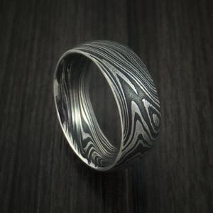 Marbled kuro damascus steel ring custom made wedding band